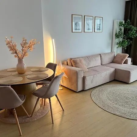 Silk Haven - Central Apartment Iasi Exterior photo